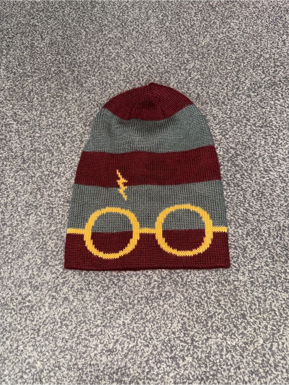Harry Potter CultureFly Unisex Knit Beanie Burgundy Gray Glasses Lightning Bolt